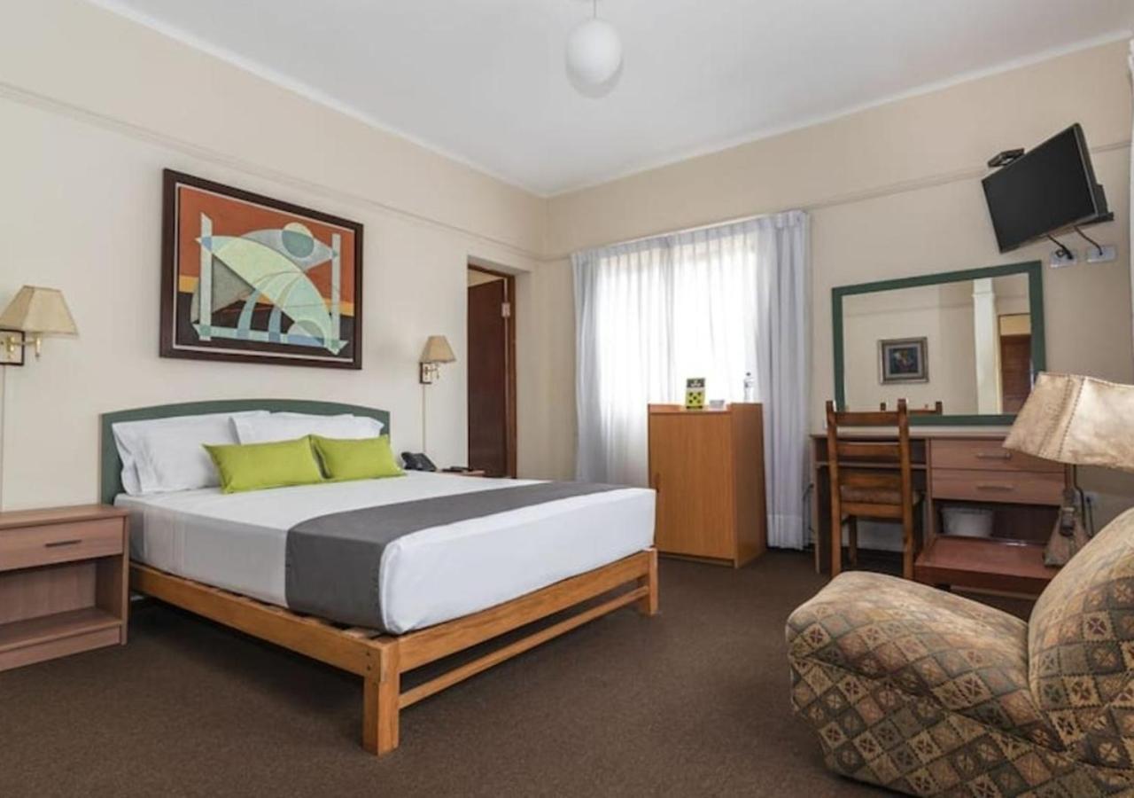 Hotel San Isidro Inn Lima Zewnętrze zdjęcie