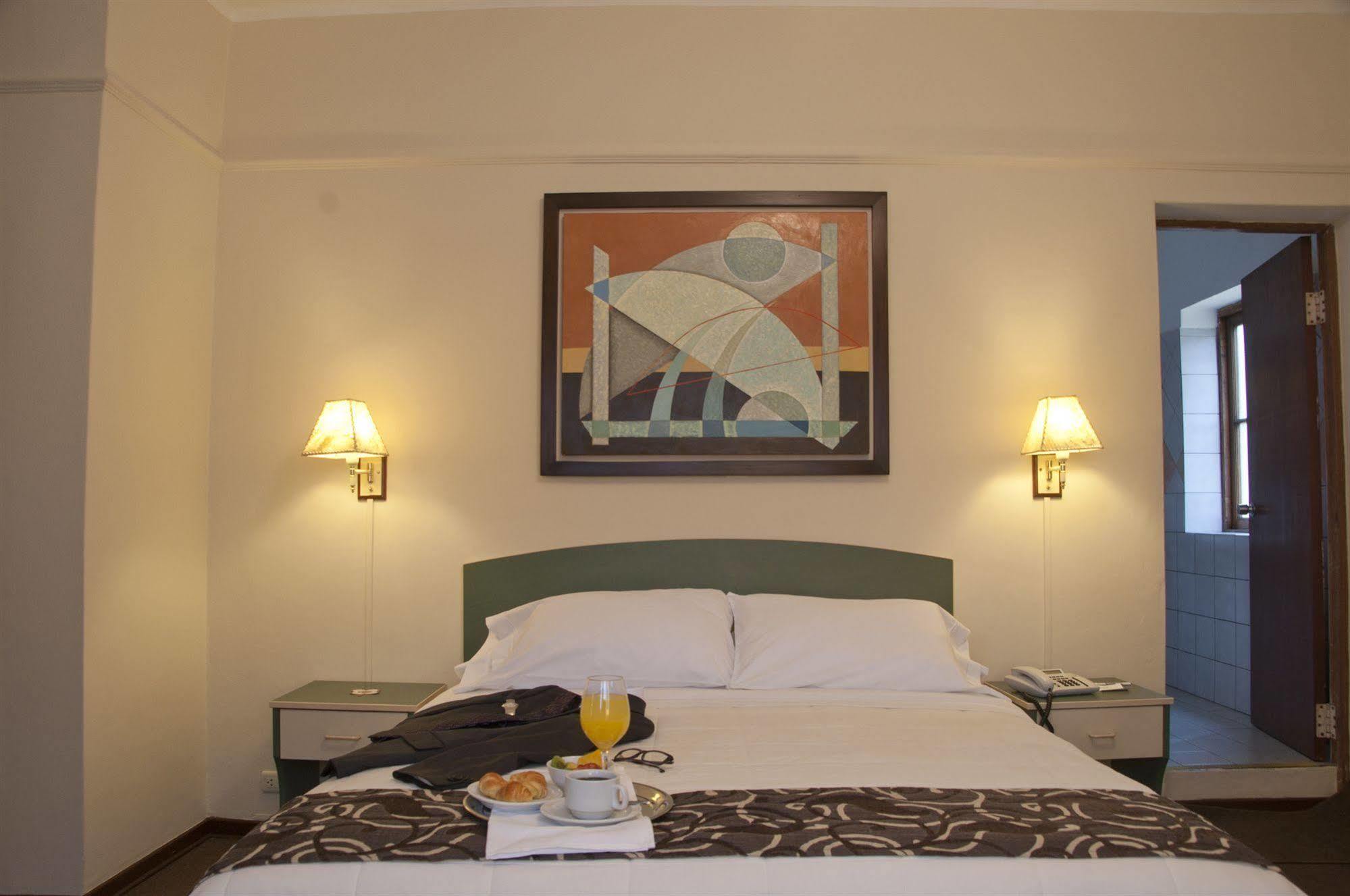 Hotel San Isidro Inn Lima Zewnętrze zdjęcie