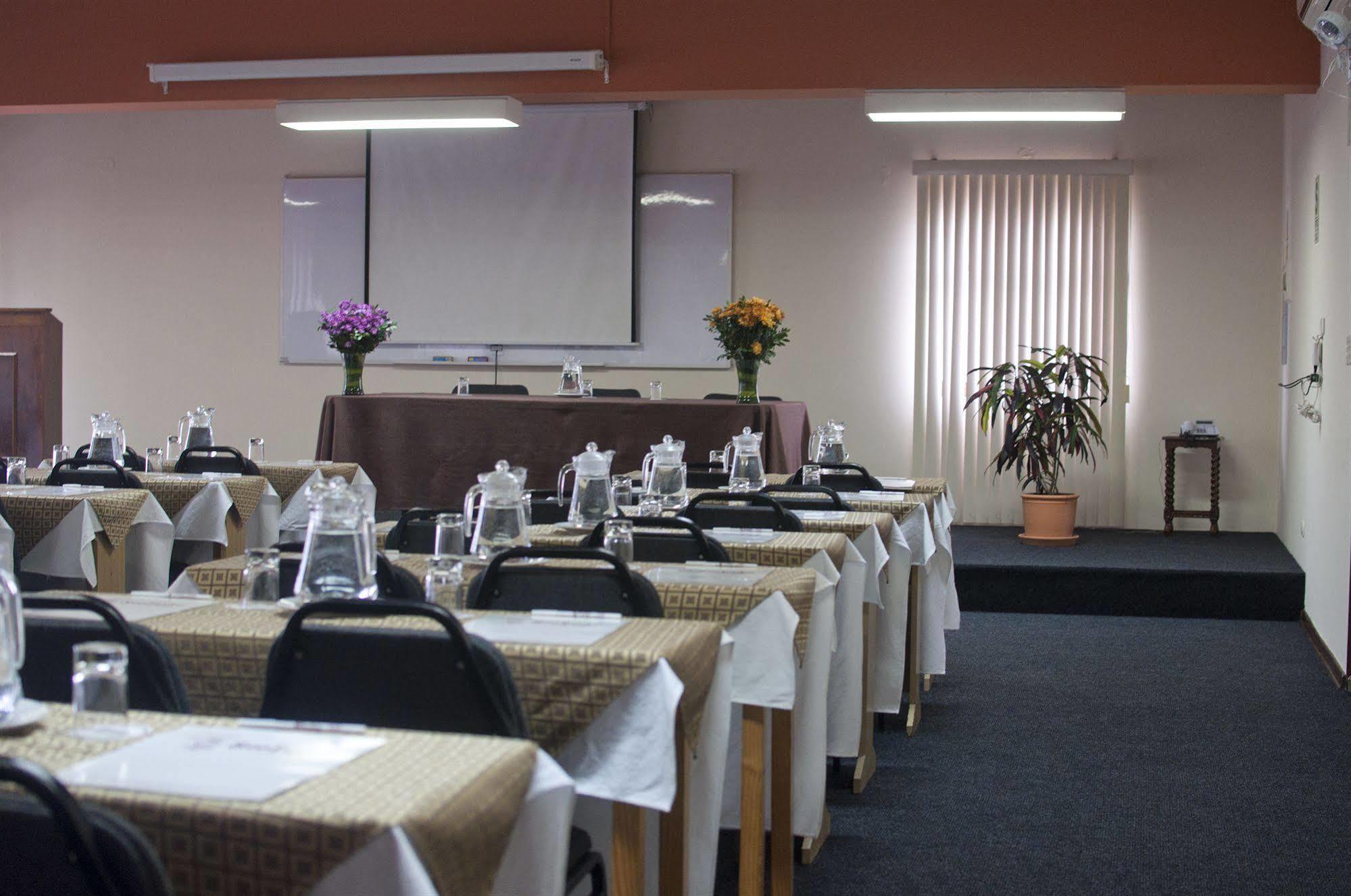 Hotel San Isidro Inn Lima Zewnętrze zdjęcie